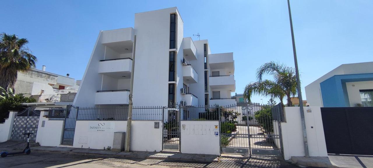 פורטו צ'זראו Infinity Residence Con Parcheggio מראה חיצוני תמונה