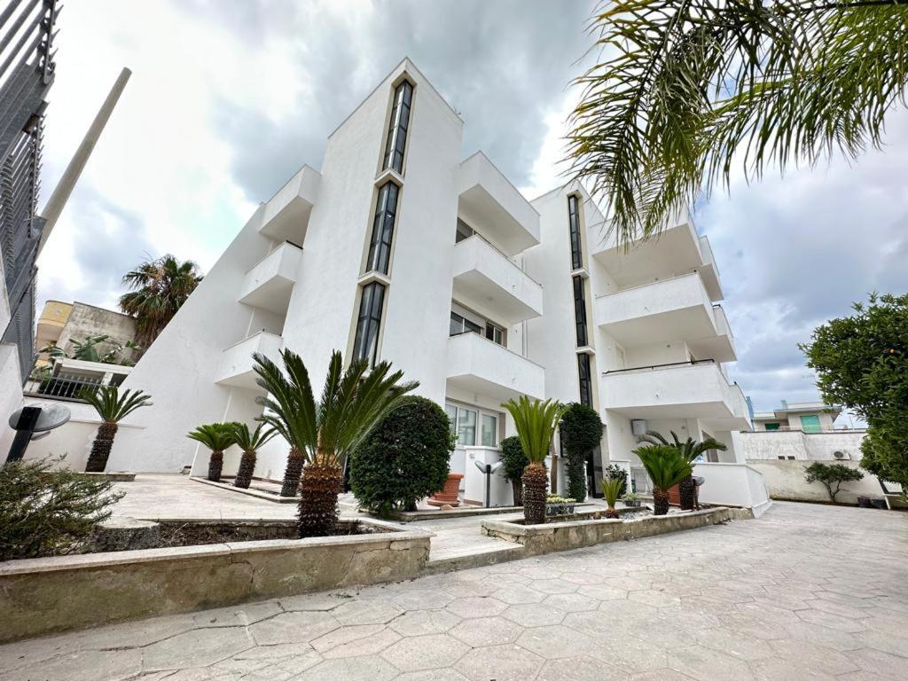 פורטו צ'זראו Infinity Residence Con Parcheggio מראה חיצוני תמונה